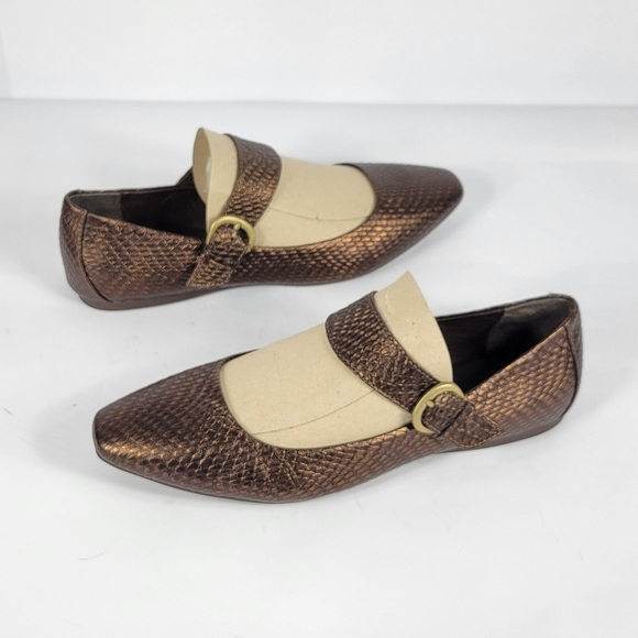 Born Textured Flat Ballet Shoes #730 Size 8 - Picture 2 of 11
